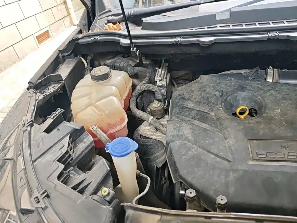 Ford Edge — миниатюра 19