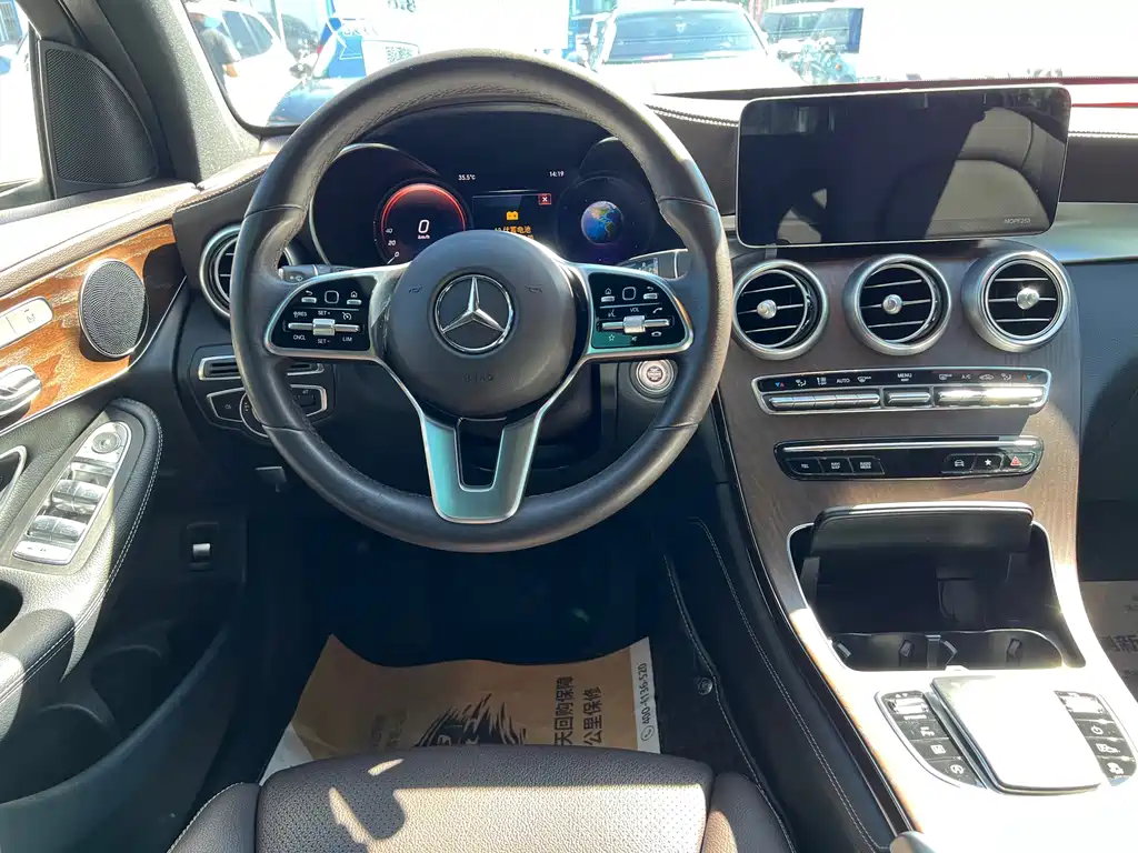 Mercedes-Benz GLC — миниатюра 8