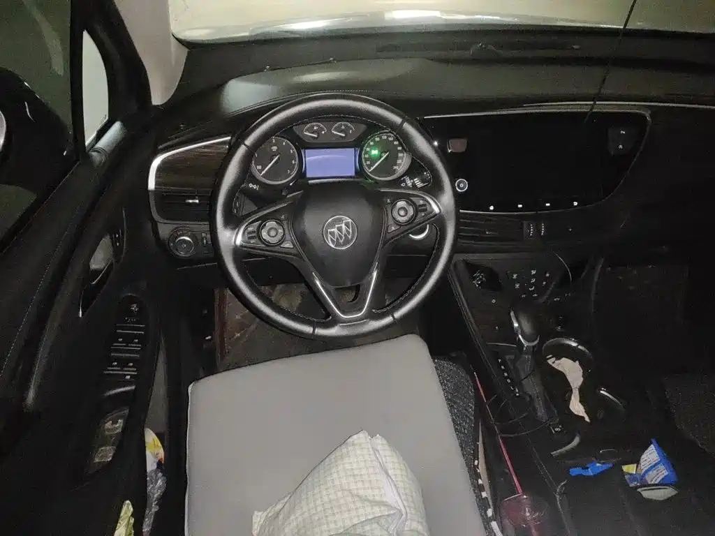 Buick Envision Plus — миниатюра 6