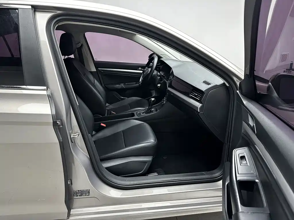 Volkswagen Bora — миниатюра 11