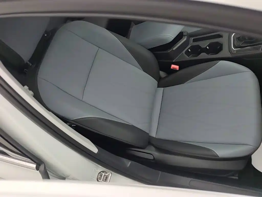 Volkswagen Lavida — миниатюра 25