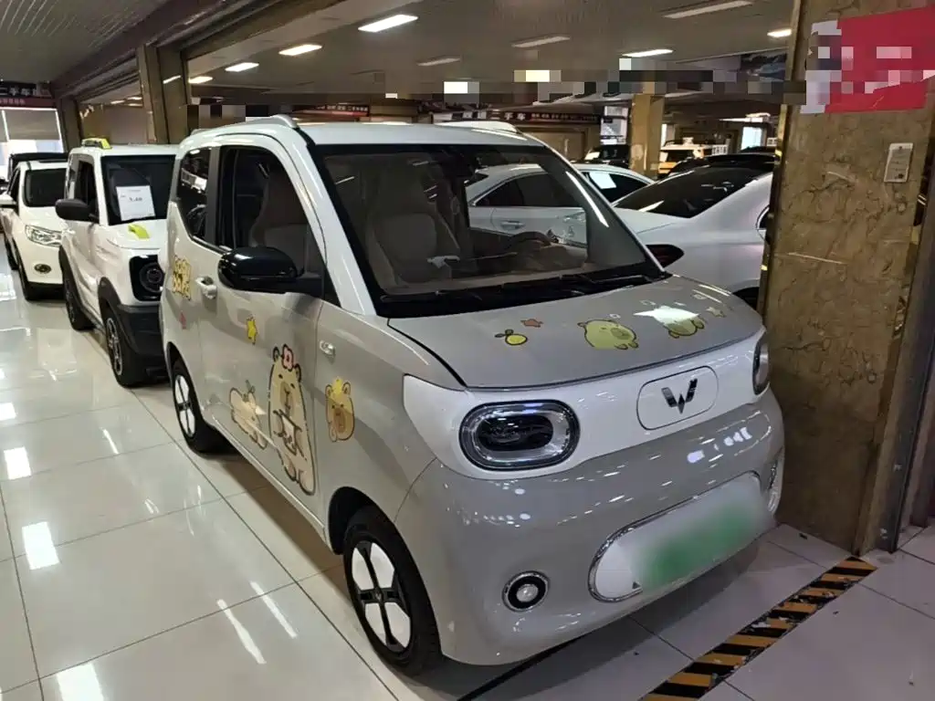 Wuling MINIEV — миниатюра 4