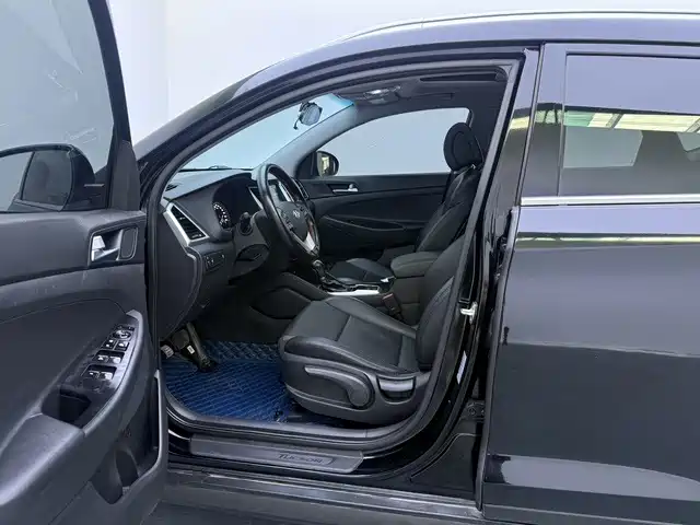 Hyundai Tucson — миниатюра 10
