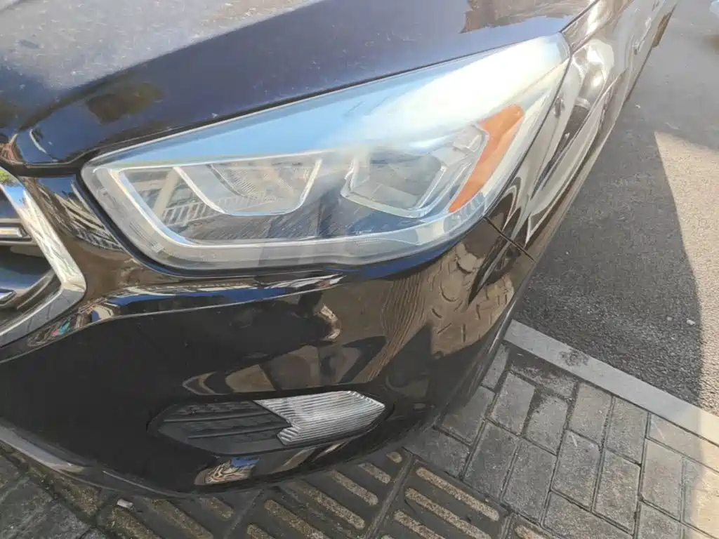 Ford Kuga — миниатюра 24
