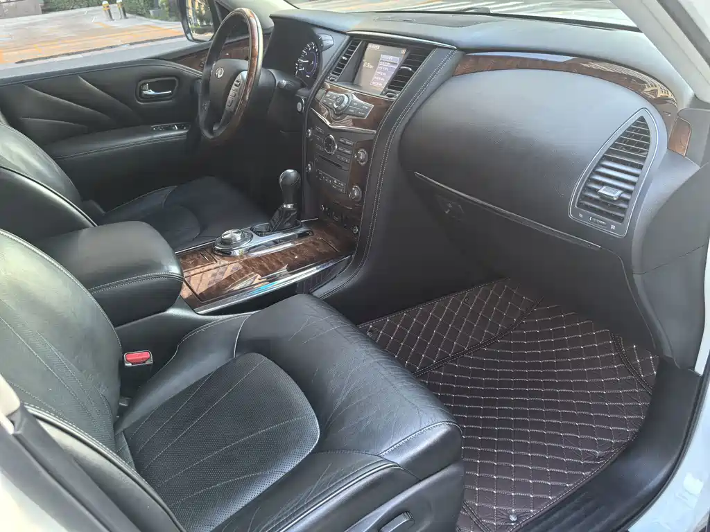 Infiniti QX80 — миниатюра 17