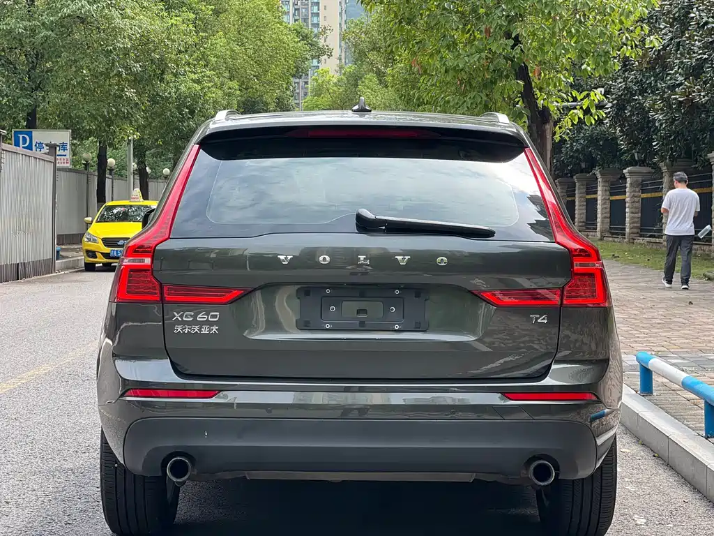 Volvo XC60 — миниатюра 11