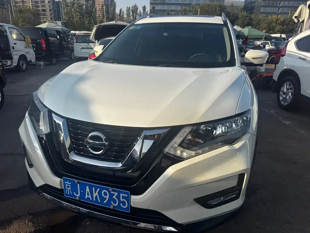 Nissan X-Trail — миниатюра 2