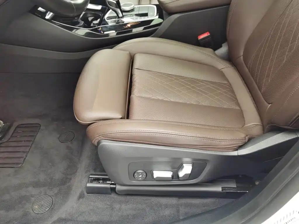 BMW X3 — миниатюра 20