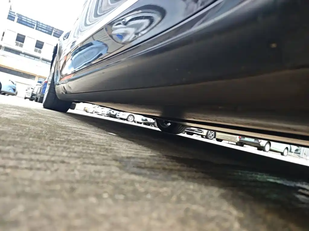Tesla Model 3 — миниатюра 21