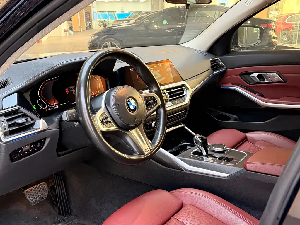 BMW 3 Series — миниатюра 4