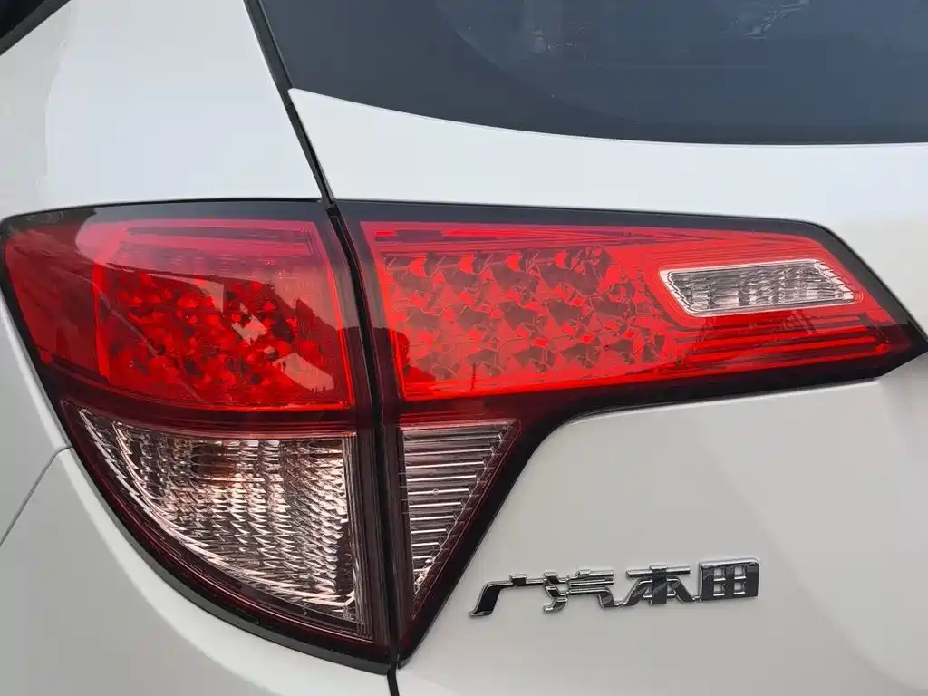 Honda Vezel — миниатюра 11