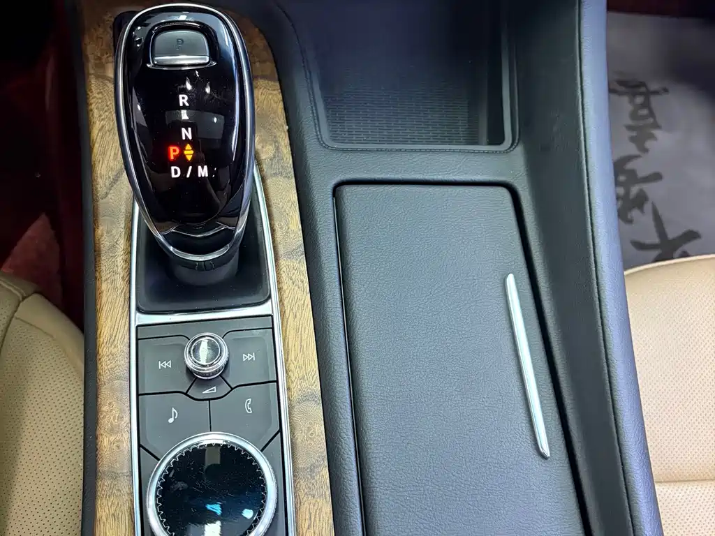 Cadillac CT5 — миниатюра 16