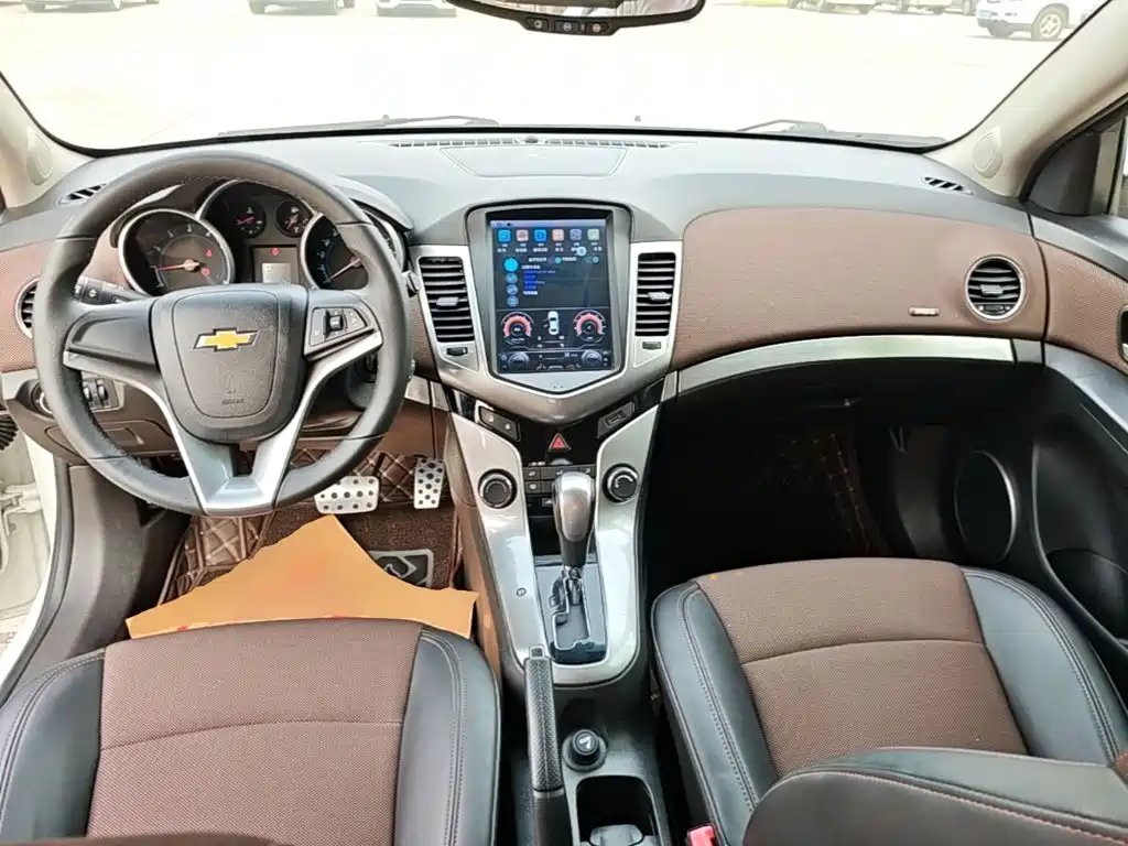 Chevrolet Cruze — миниатюра 10