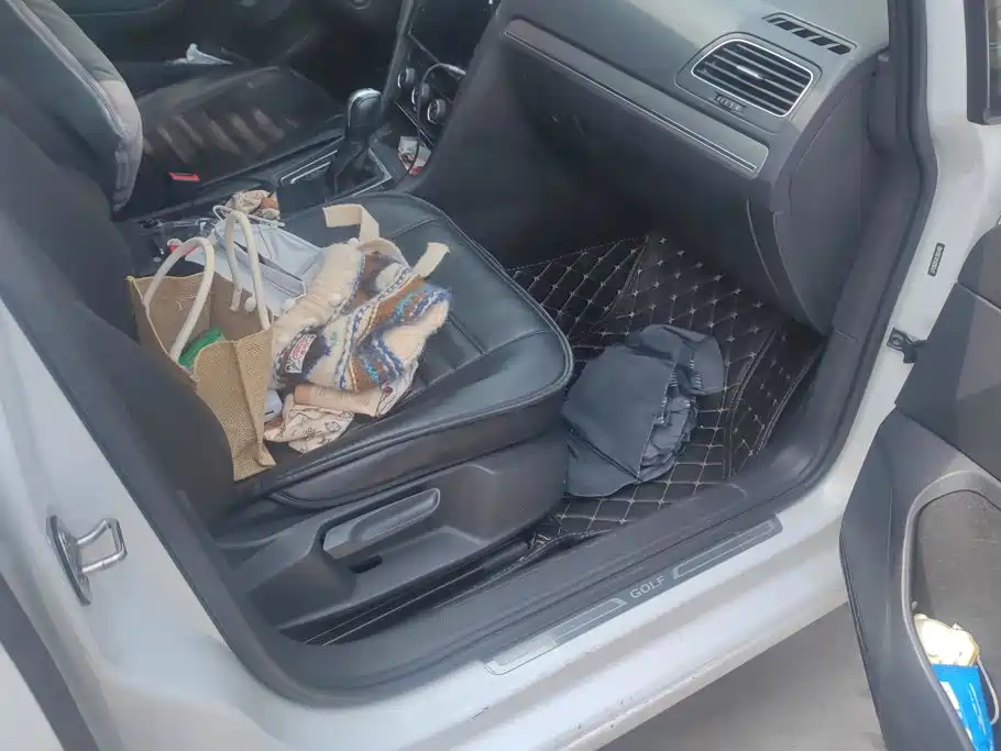 Volkswagen Golf — миниатюра 8