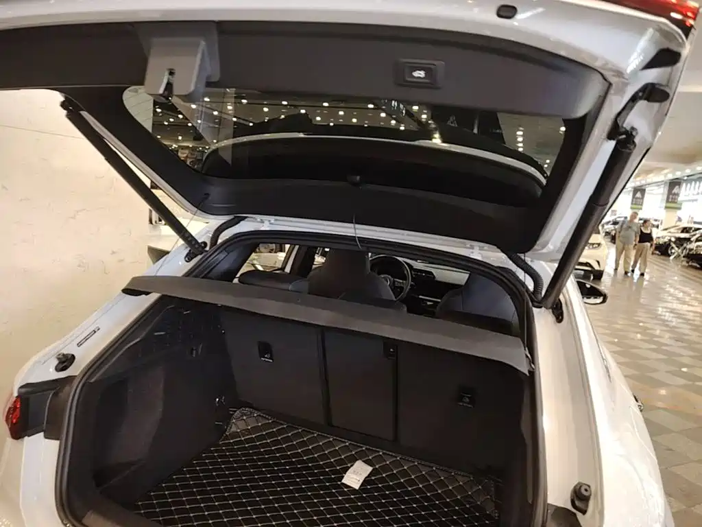 Audi A3 — миниатюра 19