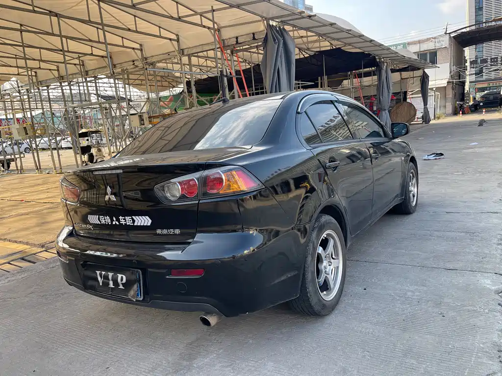 Mitsubishi Lancer EX — миниатюра 4