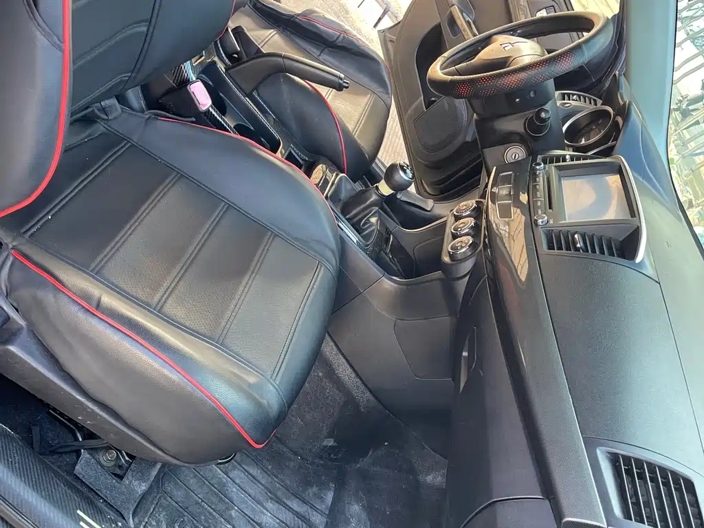Mitsubishi Lancer EX — миниатюра 10