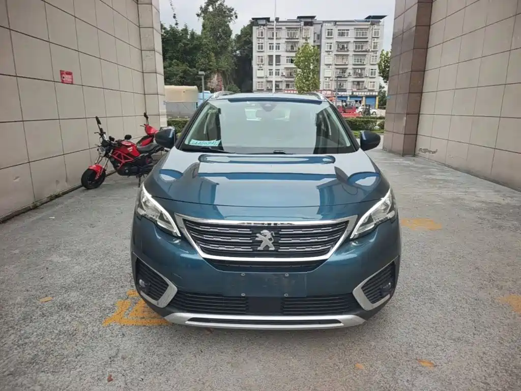 Peugeot 5008 — миниатюра 3