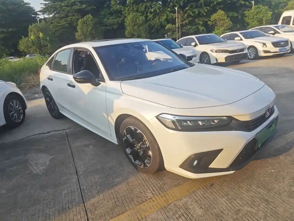 Honda Civic — миниатюра 4