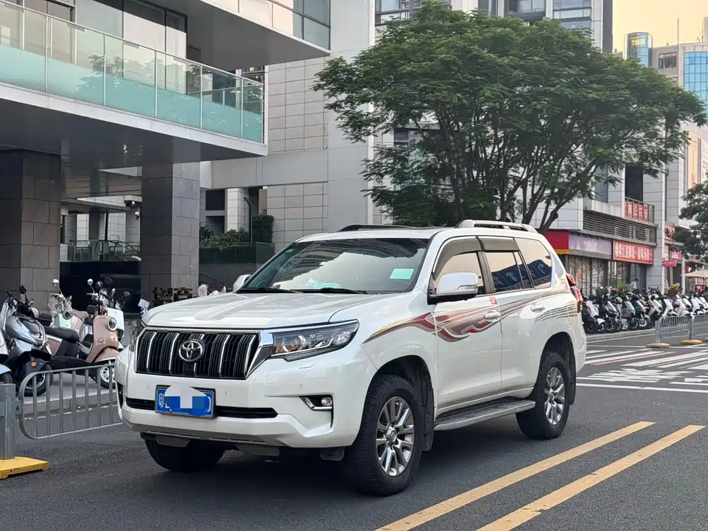 Toyota Prado