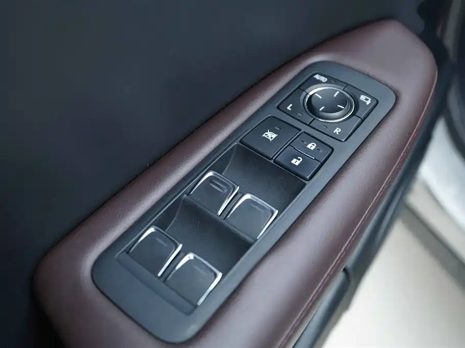 Lexus RX 2020 450hL Elegant 7 мест