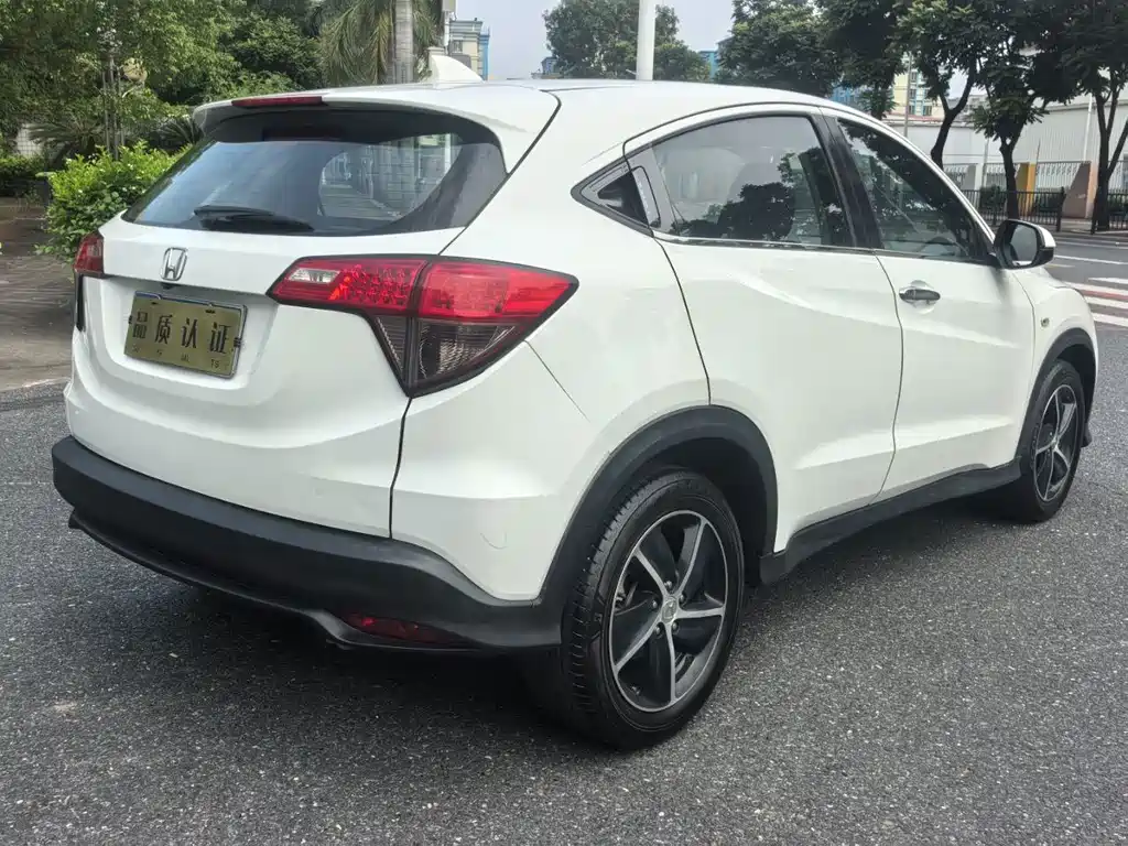 Honda Vezel — миниатюра 9