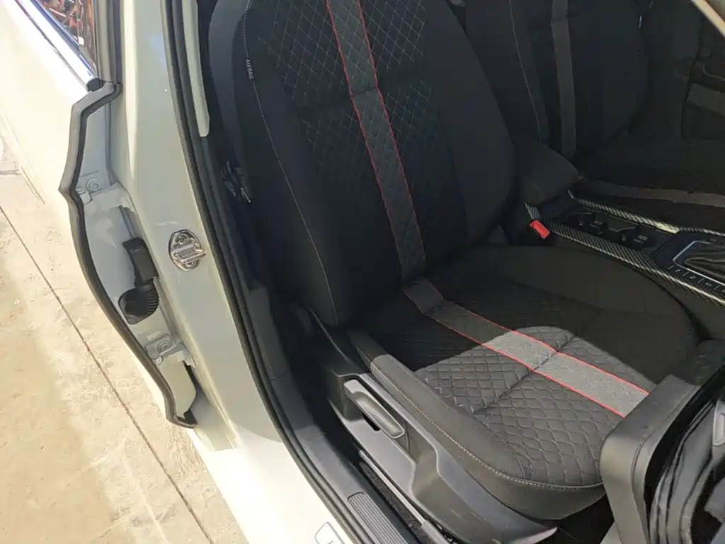 Volkswagen Lamando — миниатюра 25