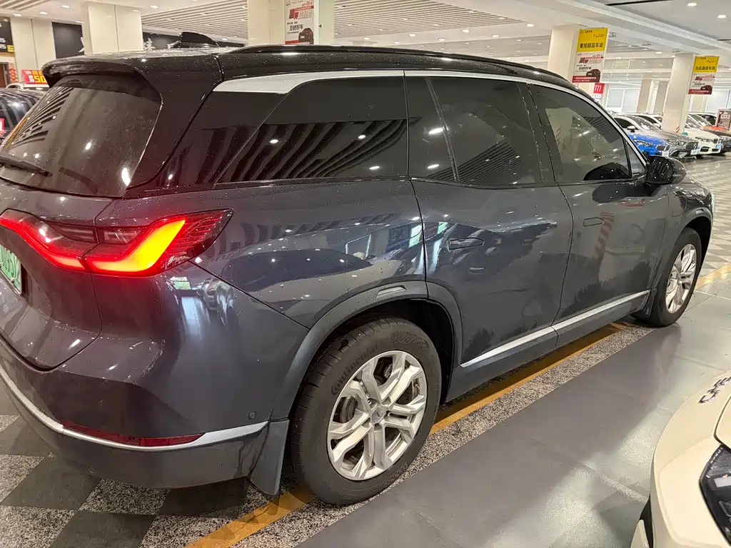 NIO ES8 — миниатюра 6