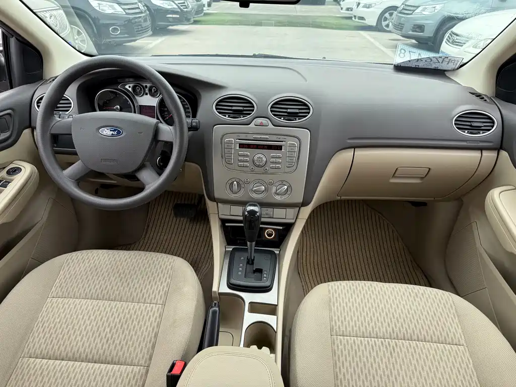 Ford Focus — миниатюра 5