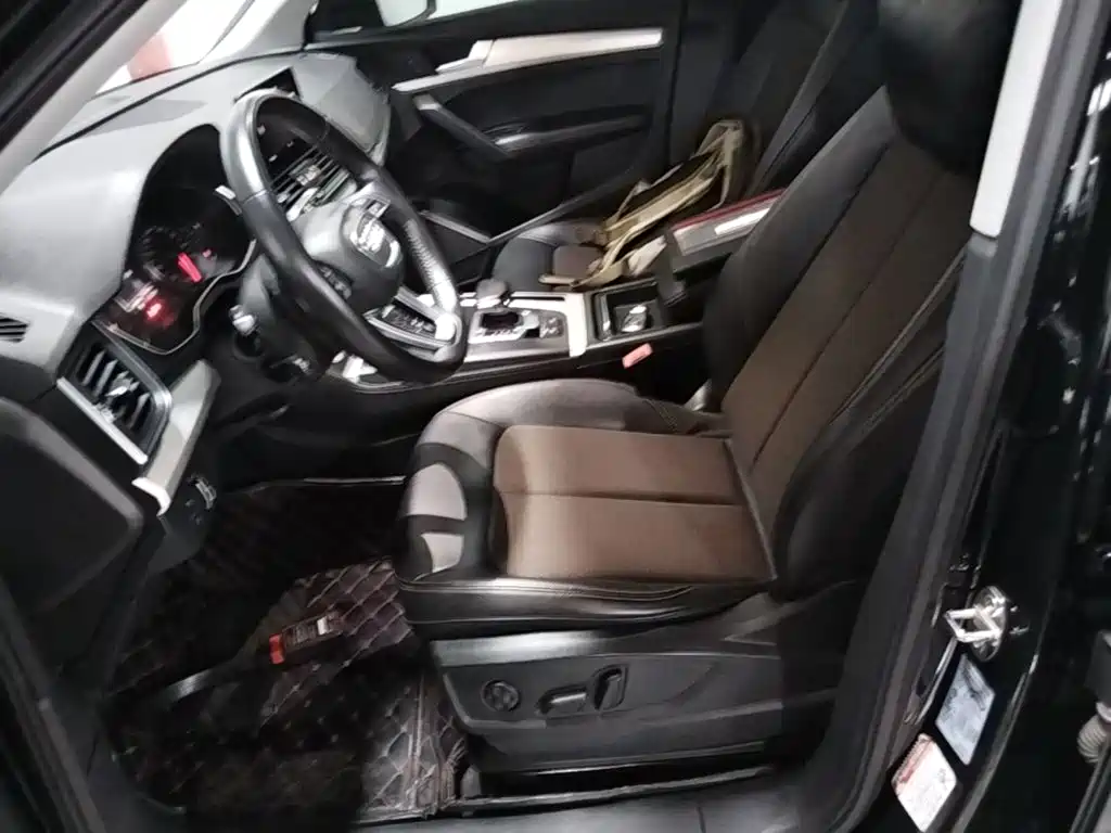 Audi Q5L — миниатюра 15