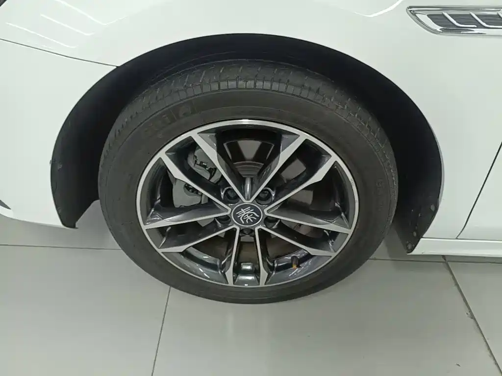 BYD Qin Pro — миниатюра 23