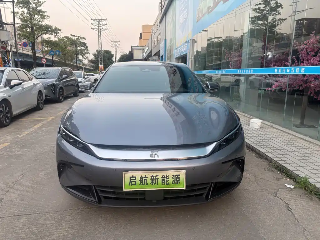 BYD Han — миниатюра 2