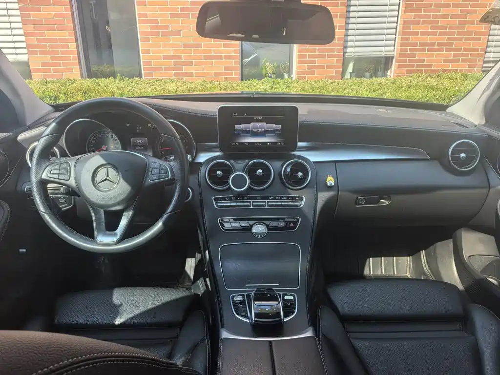 Mercedes-Benz C-Class — миниатюра 19