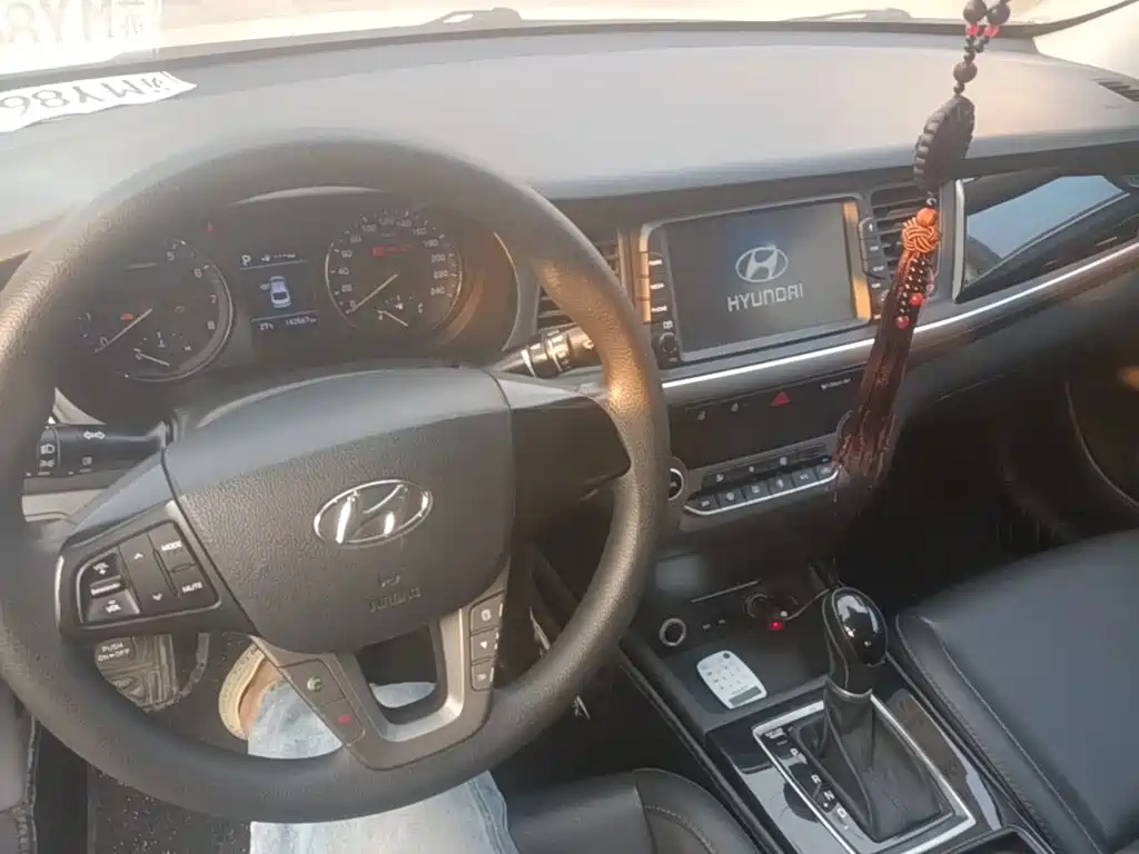 Hyundai Mistra — миниатюра 10