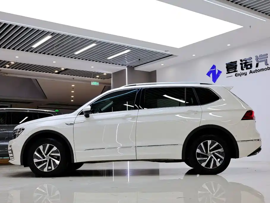 Volkswagen 途观L插电混动 — миниатюра 3