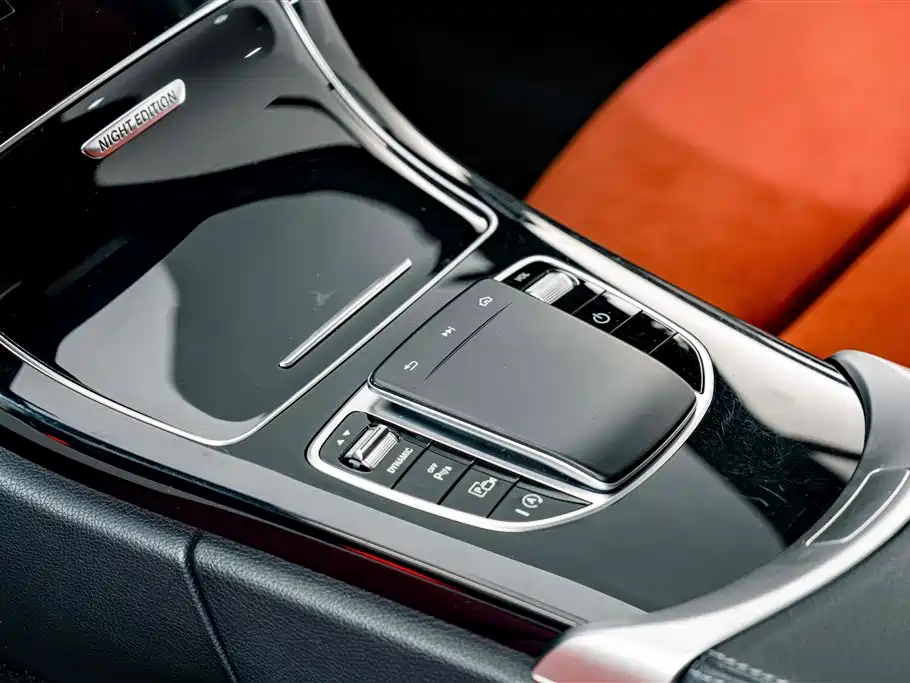 Mercedes-Benz C-Class — миниатюра 14