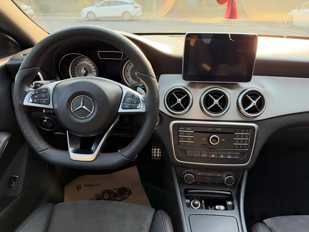 Mercedes-Benz CLA (Import) — миниатюра 15