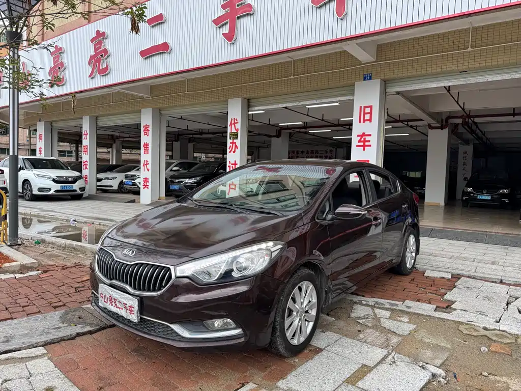 Kia K3 2016