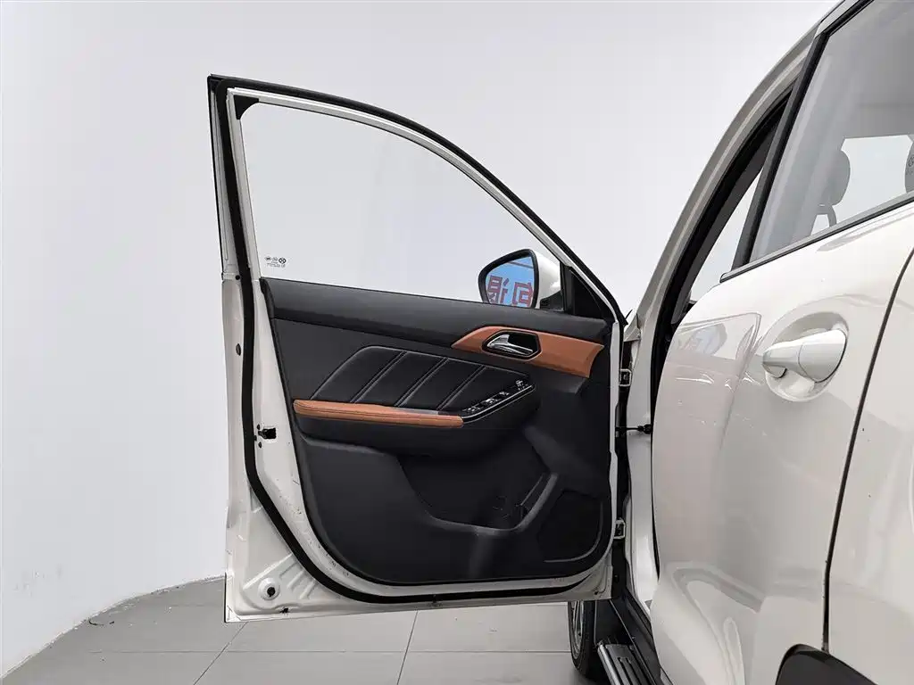 BAIC X35 2016 1.5L MT Luxury