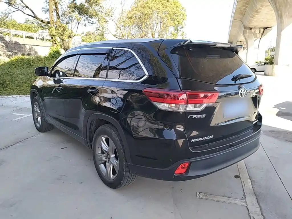 Toyota Highlander — миниатюра 5