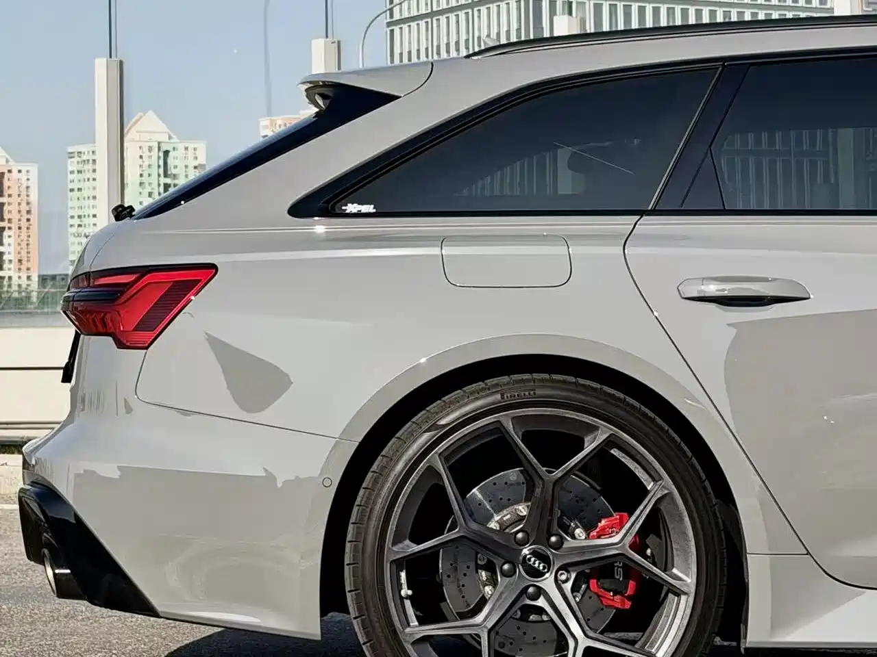 Audi RS 6