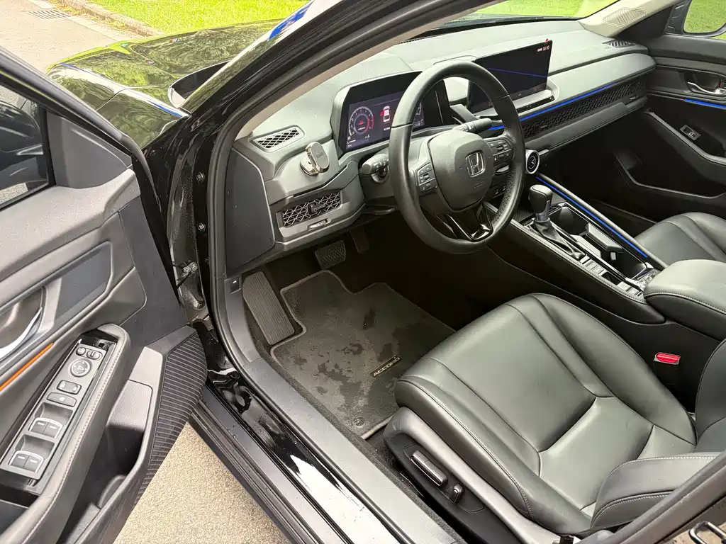 Honda Accord — миниатюра 5