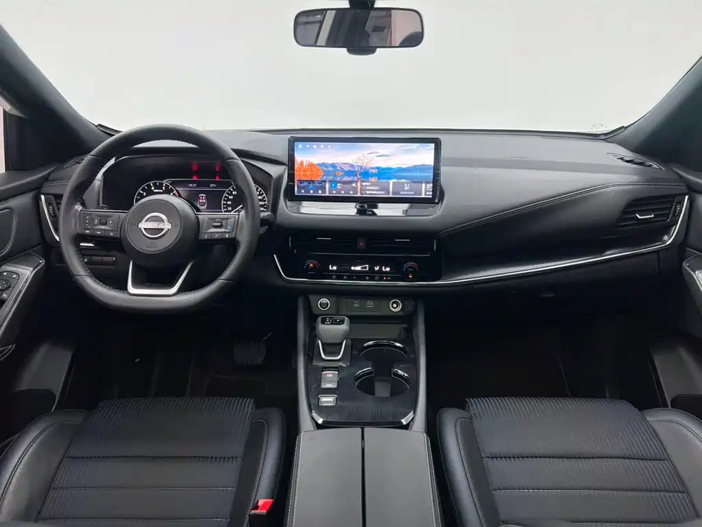 Nissan Qashqai — миниатюра 16