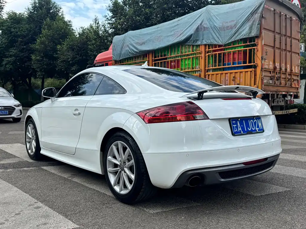 Audi TT — миниатюра 9