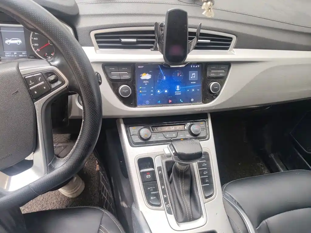 Geely Boyue — миниатюра 6