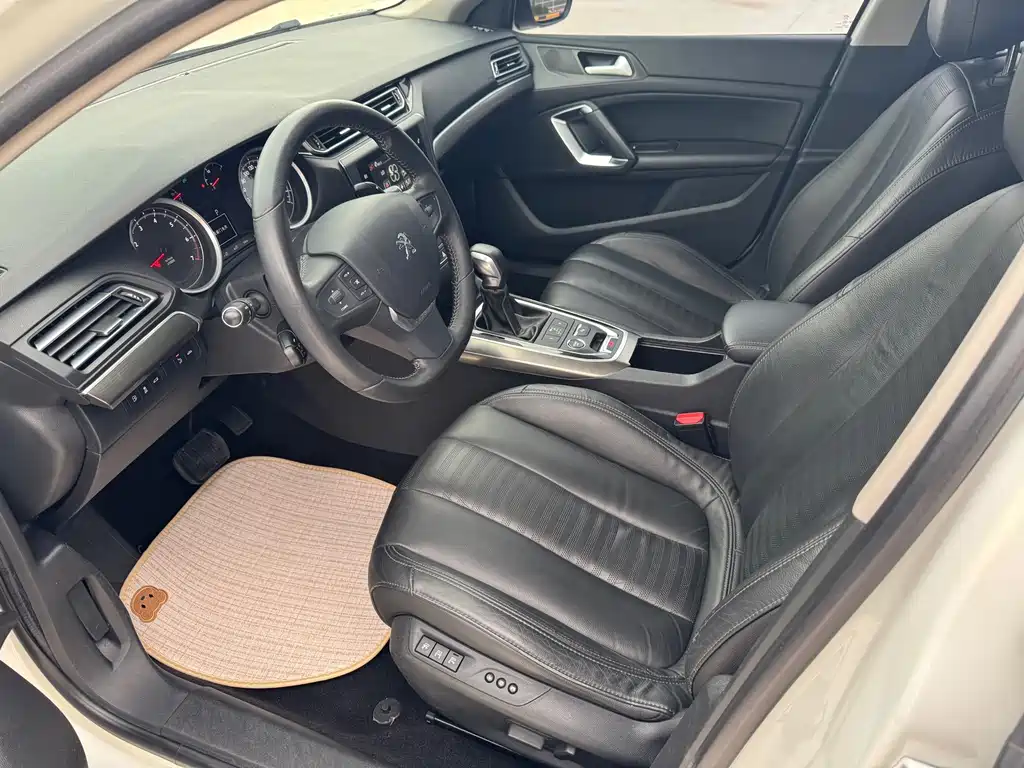 Peugeot 408 — миниатюра 10