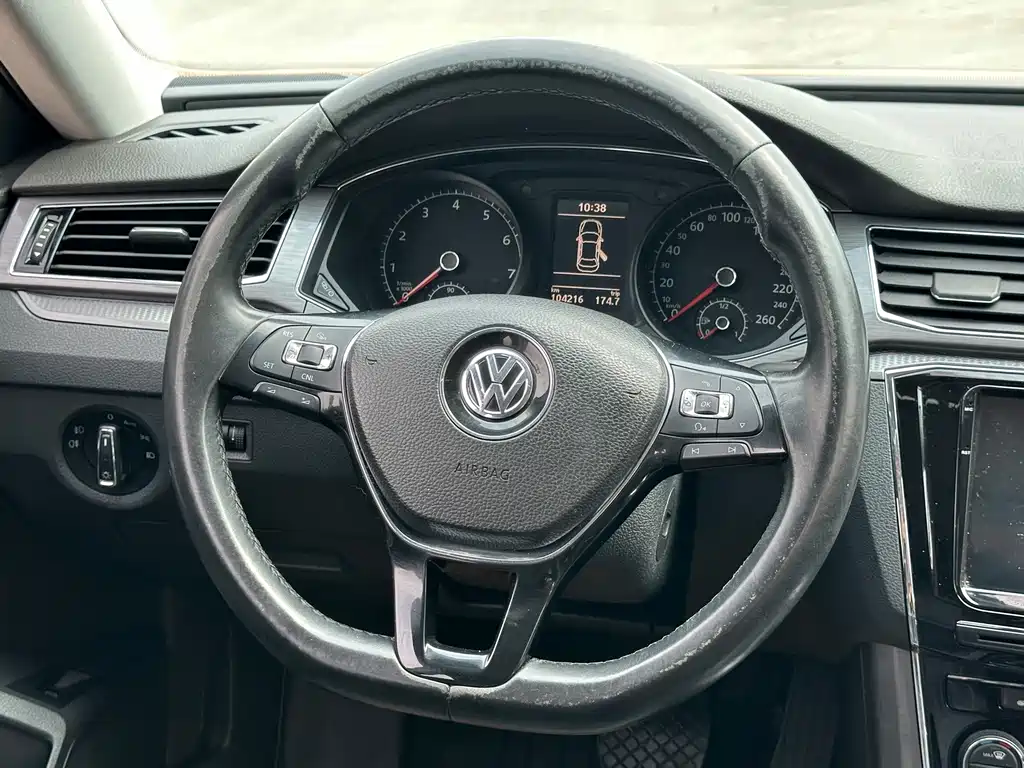 Volkswagen Passat — миниатюра 15