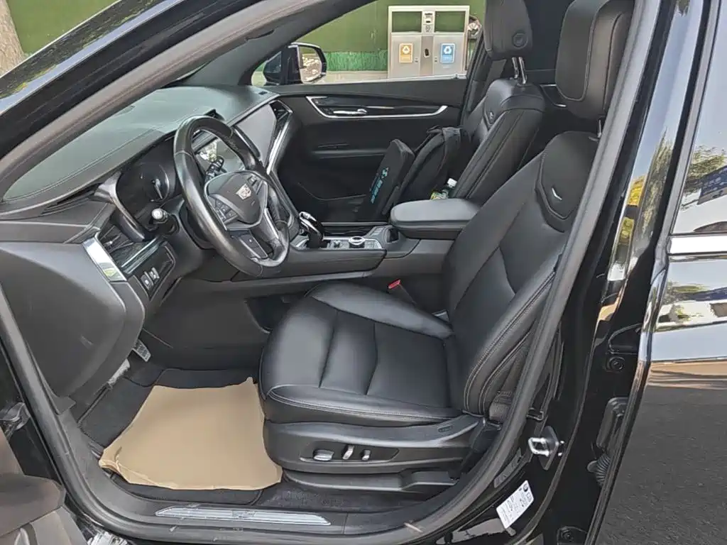 Cadillac XT5 — миниатюра 15