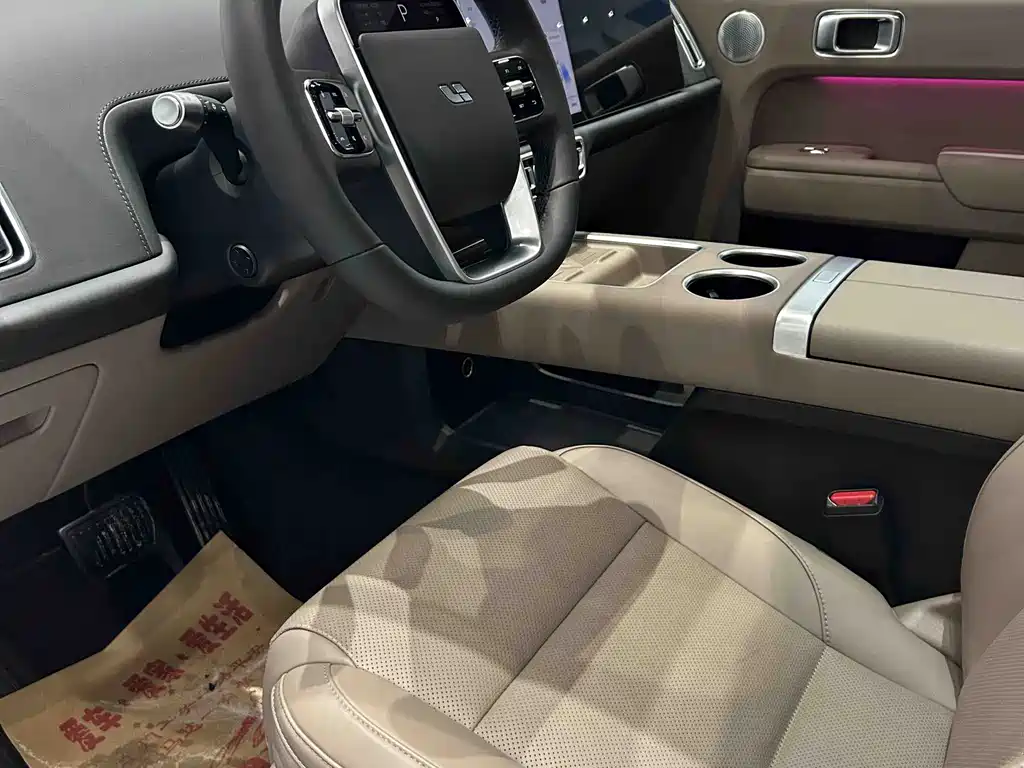Li Auto IDEAL L7