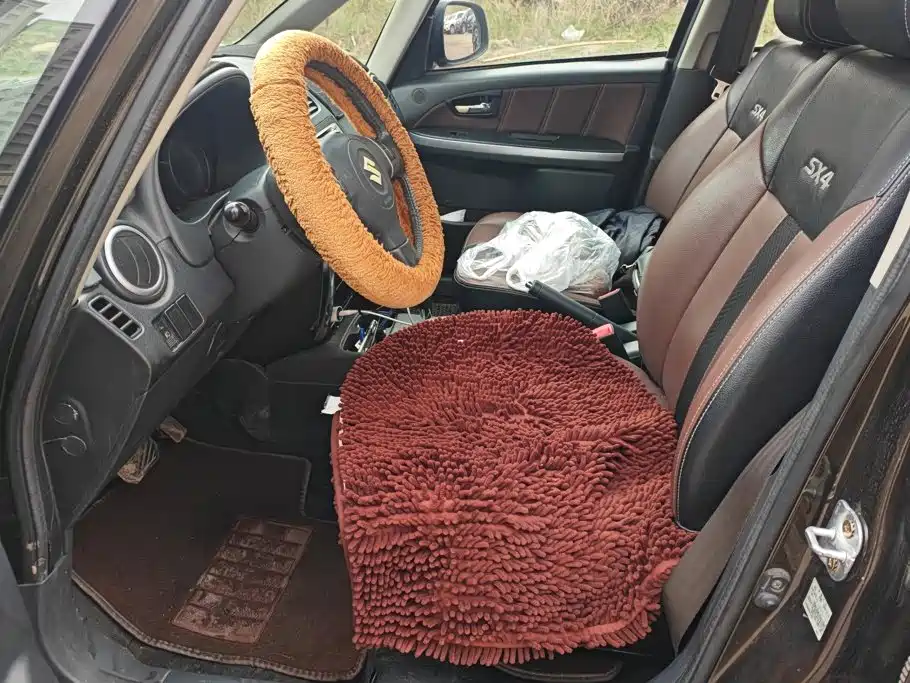 Suzuki SX4 — миниатюра 9